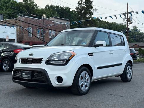 Used 2012 Kia Soul image 1