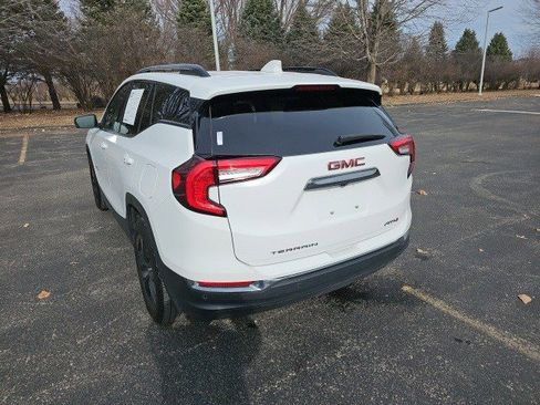 Used 2024 GMC Terrain AT4 w/ Infotainment Package II image 3
