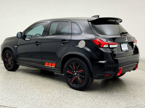 Used 2021 Mitsubishi Outlander Sport Black Edition FWD image 7