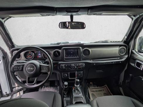 Used 2022 Jeep Wrangler Unlimited Sport image 13