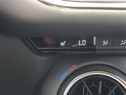 New 2025 Chevrolet Blazer LT w/ Midnight/Sport Edition image 23