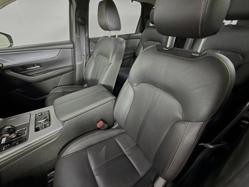 Used 2024 MAZDA CX-90 3.3 Turbo w/ Premium Package image 26