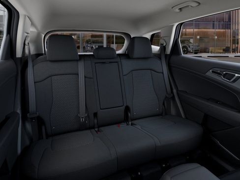 New 2026 Kia Sportage LX FWD image 18