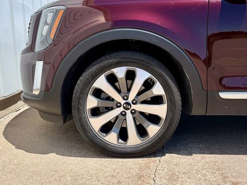 Used 2021 Kia Telluride EX w/ EX Premium Package AWD/4WD image 31