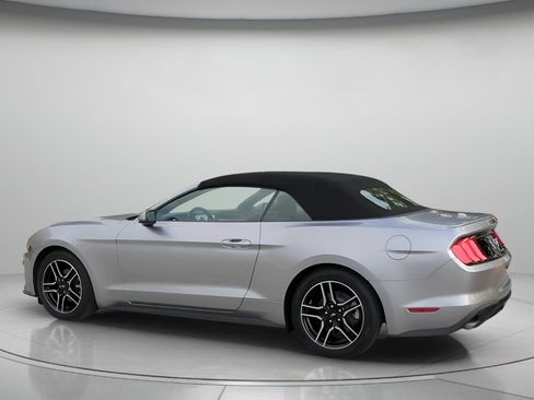 Certified 2020 Ford Mustang Premium RWD image 18