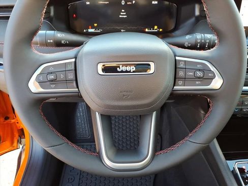 New 2026 Jeep Compass Trailhawk w/ Sun, Sound & Navigation Group image 21