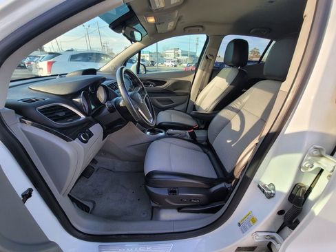 Used 2016 Buick Encore FWD image 10