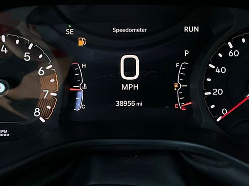 Used 2025 Jeep Compass Latitude image 39