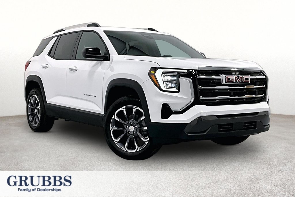 Used 2027 GMC Terrain Elevation w/ Elevation Premium Package FWD image 1