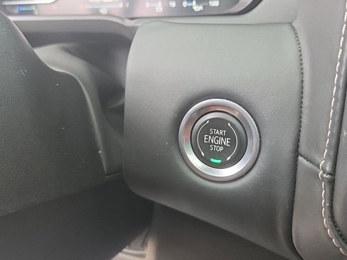 Used 2023 GMC Yukon XL Denali Ultimate AWD/4WD image 30