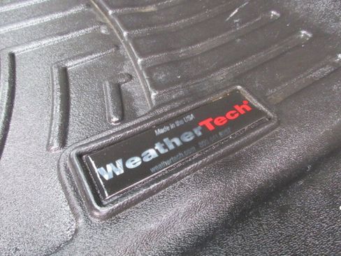 Used 2017 Toyota Tacoma SR5 image 23