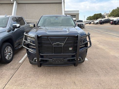 Used 2019 Chevrolet Silverado 1500 RST AWD/4WD image 5