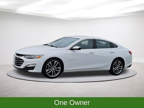 Used 2024 Chevrolet Malibu LT image 3