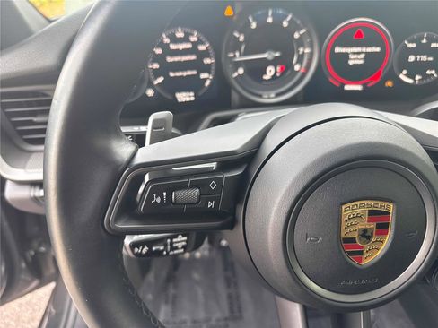 Used 2020 Porsche 911 Carrera S image 15