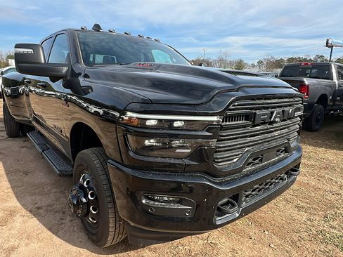New 2026 RAM 3500 Laramie image 5