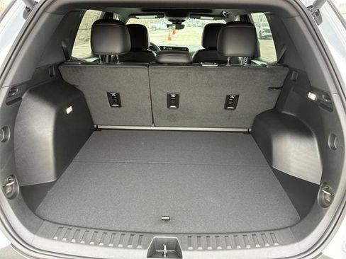 New 2026 Chevrolet Equinox RS w/ Convenience Package III image 16