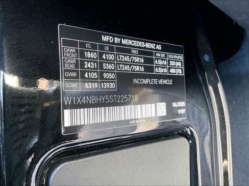 New 2025 Mercedes-Benz Sprinter 2500 image 11