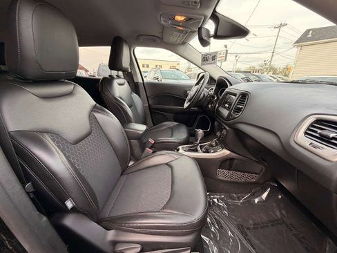 Used 2019 Jeep Compass Latitude w/ Popular Equipment Group image 30