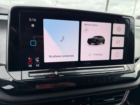 Used 2023 Volkswagen Atlas SE w/ Black Wheel Package image 19