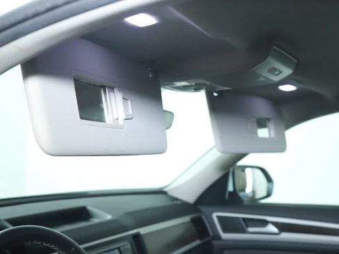 Used 2022 Volkswagen Atlas SE FWD image 20