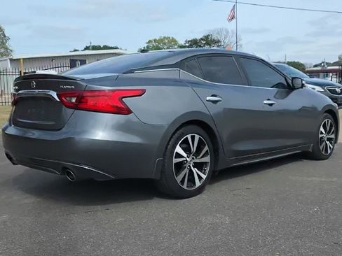 Used 2016 Nissan Maxima Platinum image 3