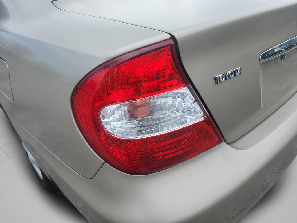 Used 2003 Toyota Camry LE FWD image 15