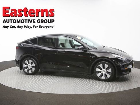 Used 2021 Tesla Model Y Long Range AWD/4WD image 41