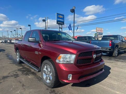 Used 2018 RAM 1500 Express w/ Express Value Package image 2