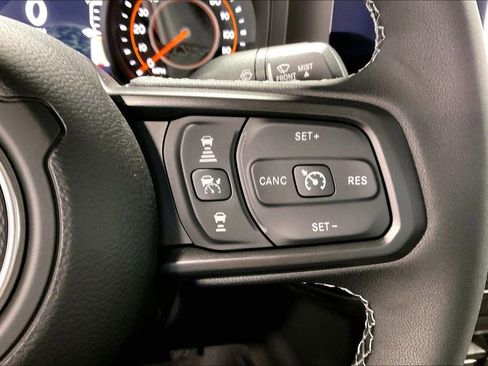 New 2026 Jeep Gladiator Mojave image 14