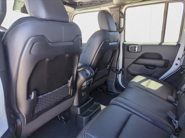 New 2025 Jeep Wrangler Unlimited Sahara w/ Safety Group AWD/4WD image 16