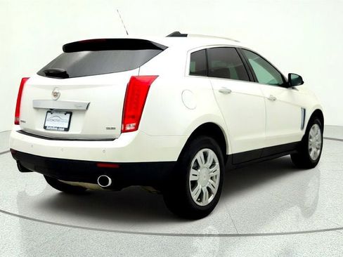 Used 2016 Cadillac SRX Luxury w/ Driver Awareness Package FWD image 5