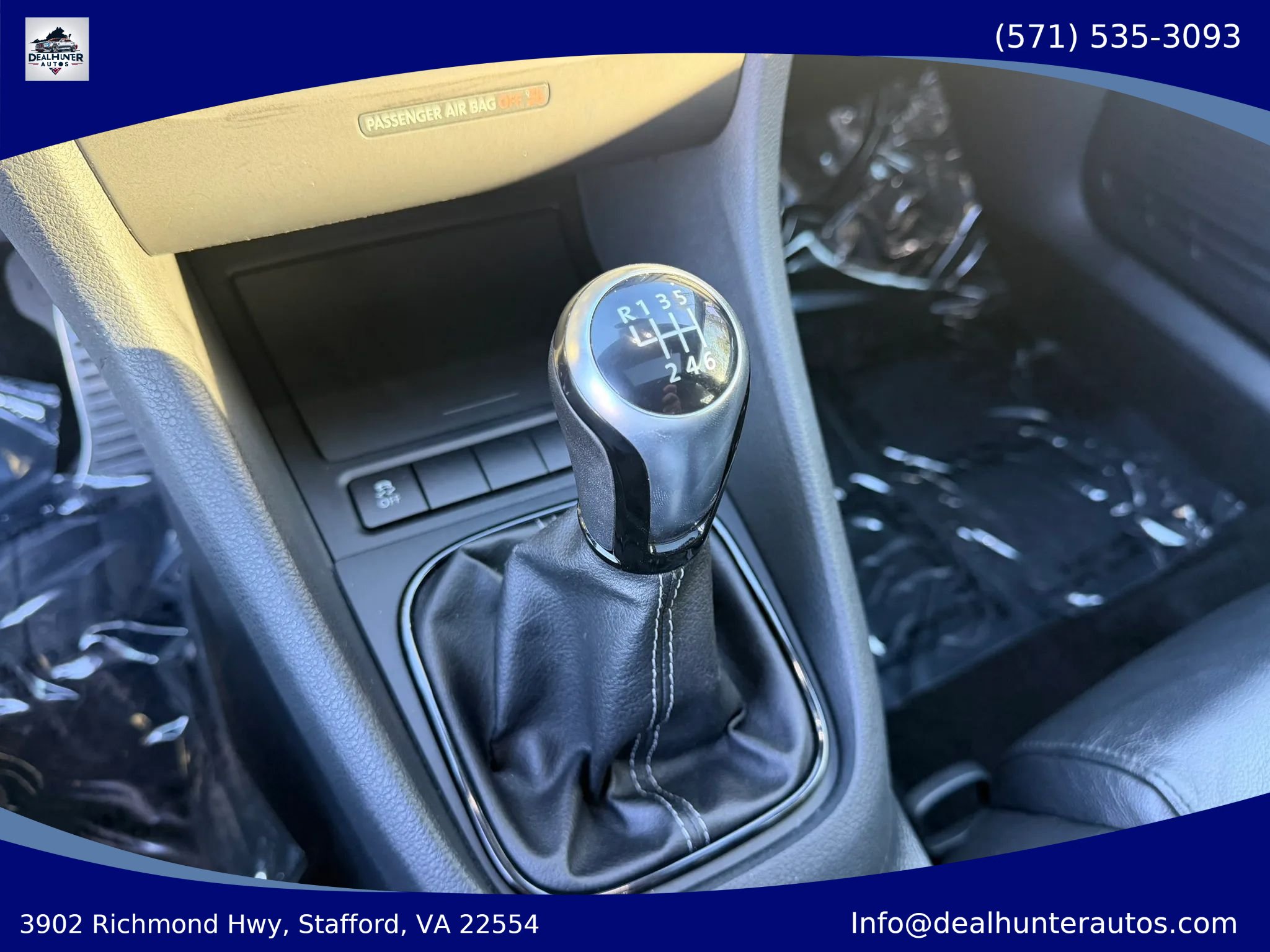Used 2013 Volkswagen Golf 4-Door AWD/4WD image 28