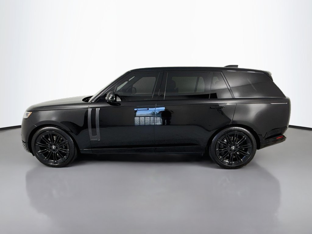 Used 2025 Land Rover Range Rover Long Wheelbase Autobiography AWD/4WD image 2