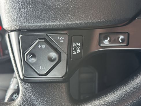 Used 2023 Toyota Tacoma SR5 image 38