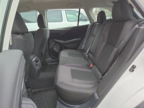 Used 2025 Subaru Outback image 15