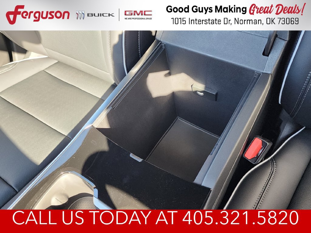 New 2027 Buick Enclave Preferred w/ Power Package FWD image 34