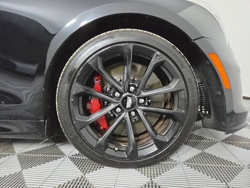 Used 2017 Cadillac ATS V w/ Luxury Package RWD image 10