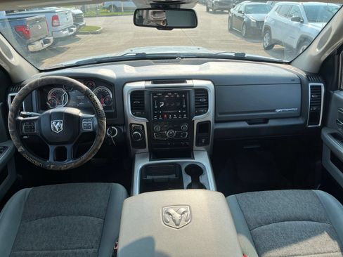 Used 2018 RAM 1500 Big Horn RWD image 9