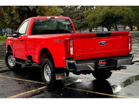 New 2026 Ford F250 XL w/ XL Off-Road Package image 15
