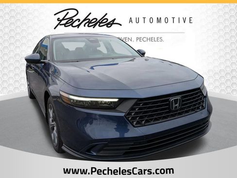 Certified 2024 Honda Accord EX image 1