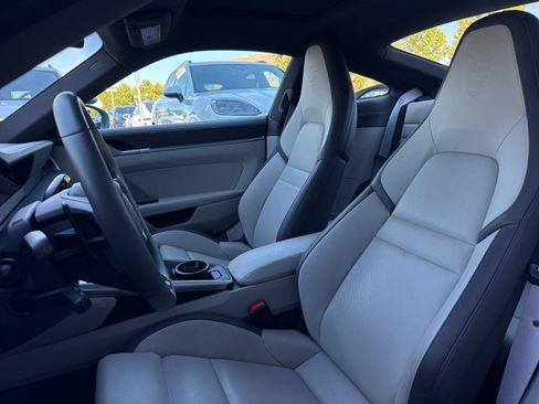Certified 2026 Porsche 911 Carrera RWD image 6