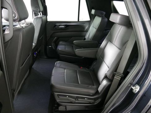 Used 2025 Chevrolet Tahoe RST w/ RST Capability Package AWD/4WD image 28