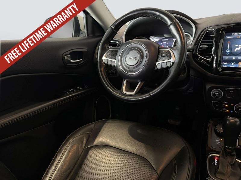Used 2019 Jeep Compass Limited AWD/4WD image 26