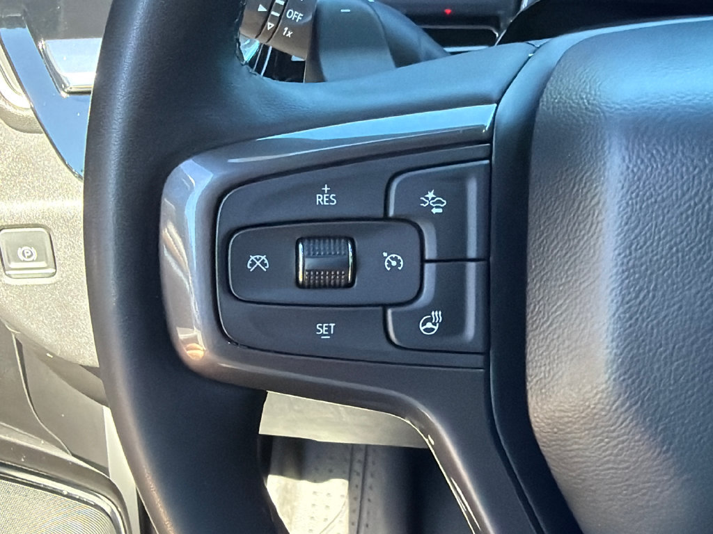 Used 2023 Chevrolet Silverado 1500 High Country w/ High Country Premium Package AWD/4WD image 25
