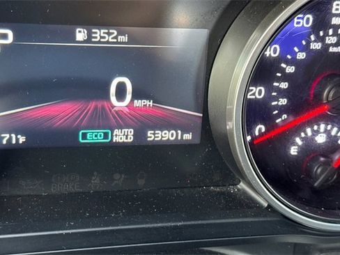 Used 2024 Kia Carnival LX image 39