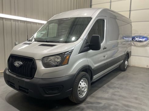 New 2026 Ford Transit 250 148 Medium Roof image 3