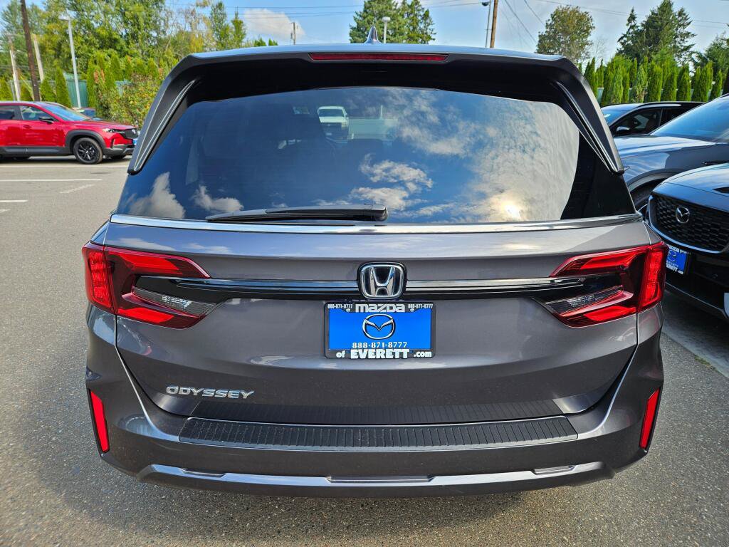 Used 2025 Honda Odyssey EX-L image 4