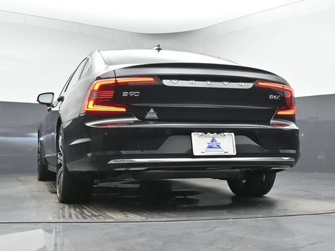 Used 2023 Volvo S90 B6 Ultimate w/ Lounge Package AWD/4WD image 15