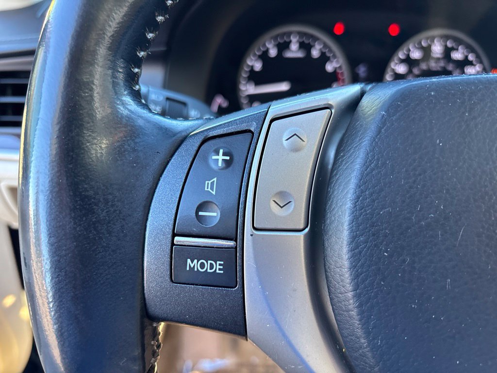 Used 2015 Lexus ES 350 w/ Premium Package FWD image 19