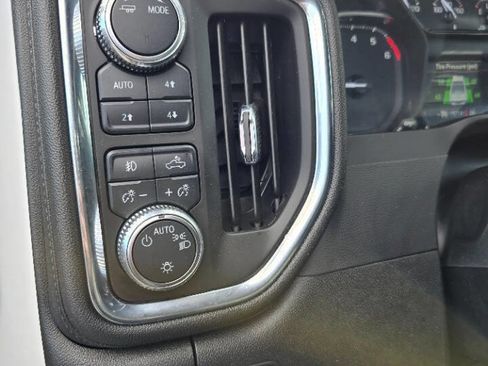 Used 2023 GMC Sierra 3500 SLE w/ X31 Off-Road Package AWD/4WD image 13